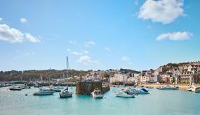 boats in the st peter port marina